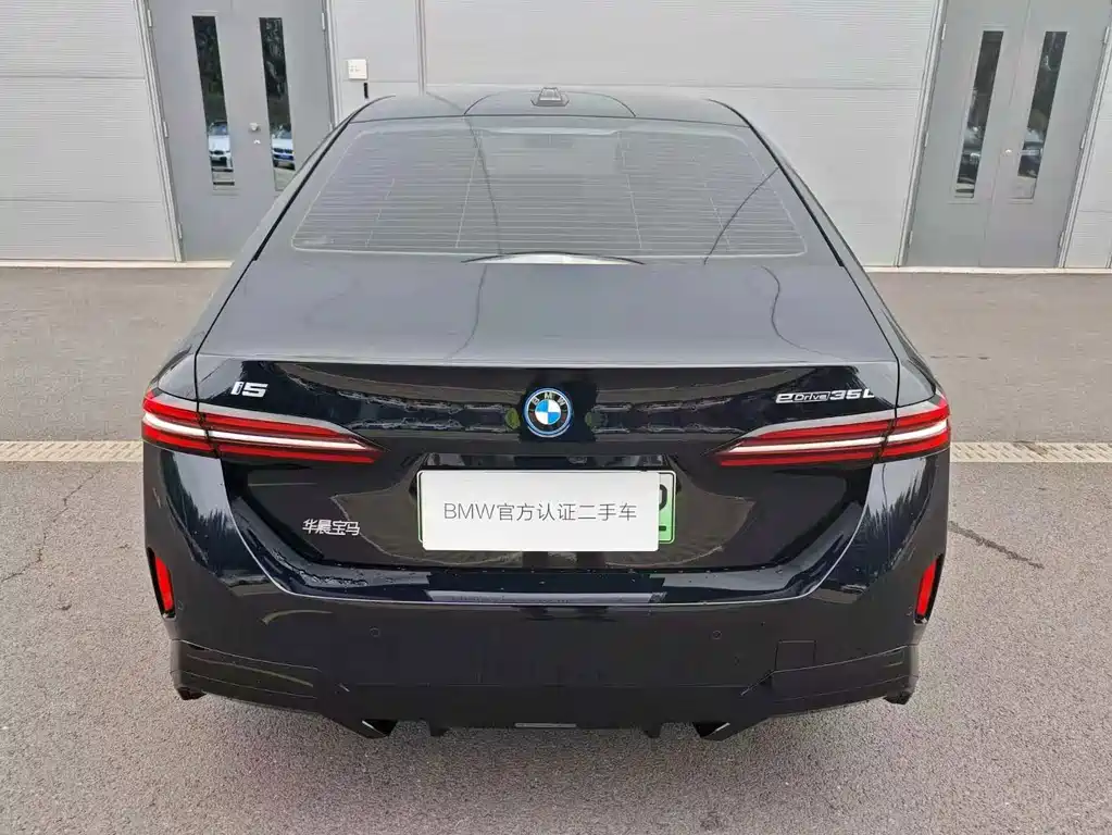 BMW i5 — миниатюра 4