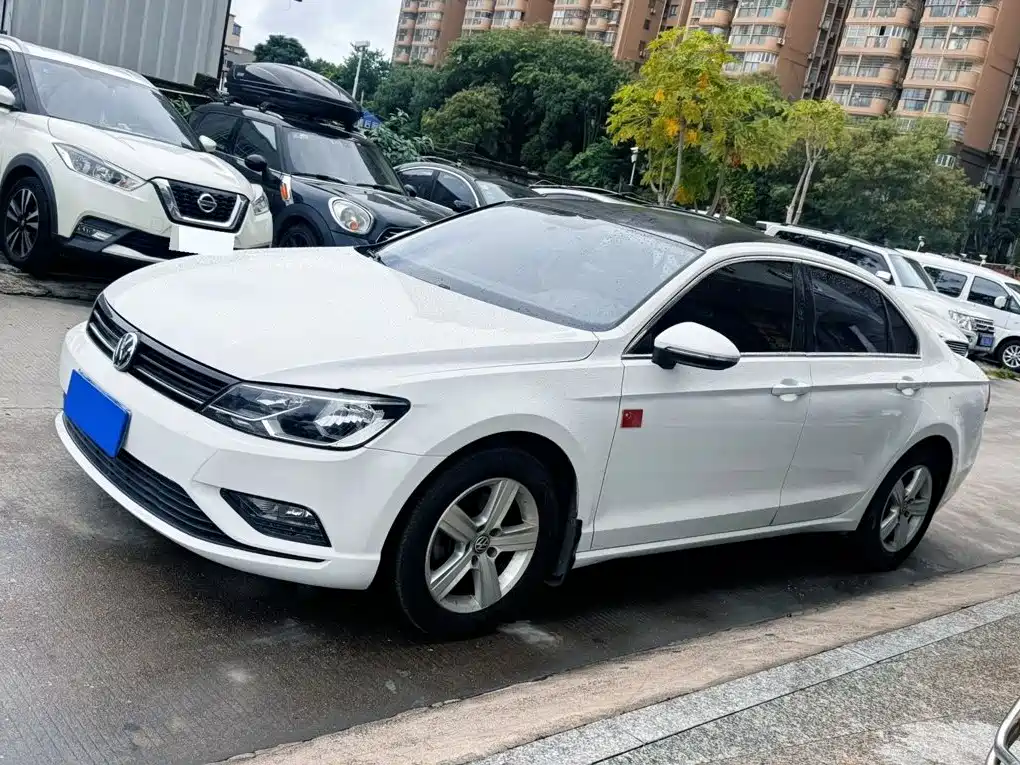Volkswagen Lamando