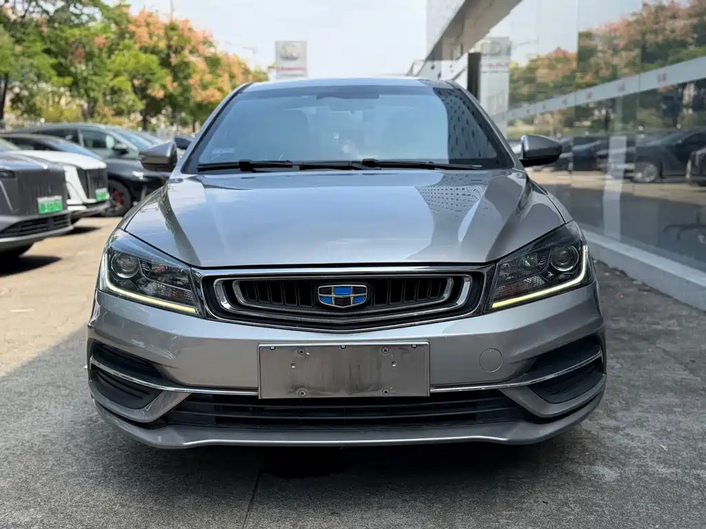 Geely Emgrand — миниатюра 2