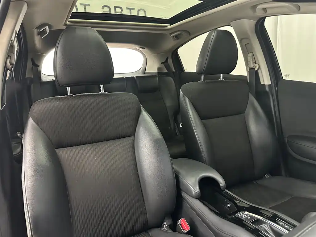 Honda Vezel 2022 1.5L CVT