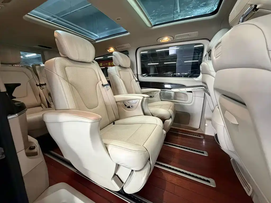 Mercedes-Benz V-Class — миниатюра 4