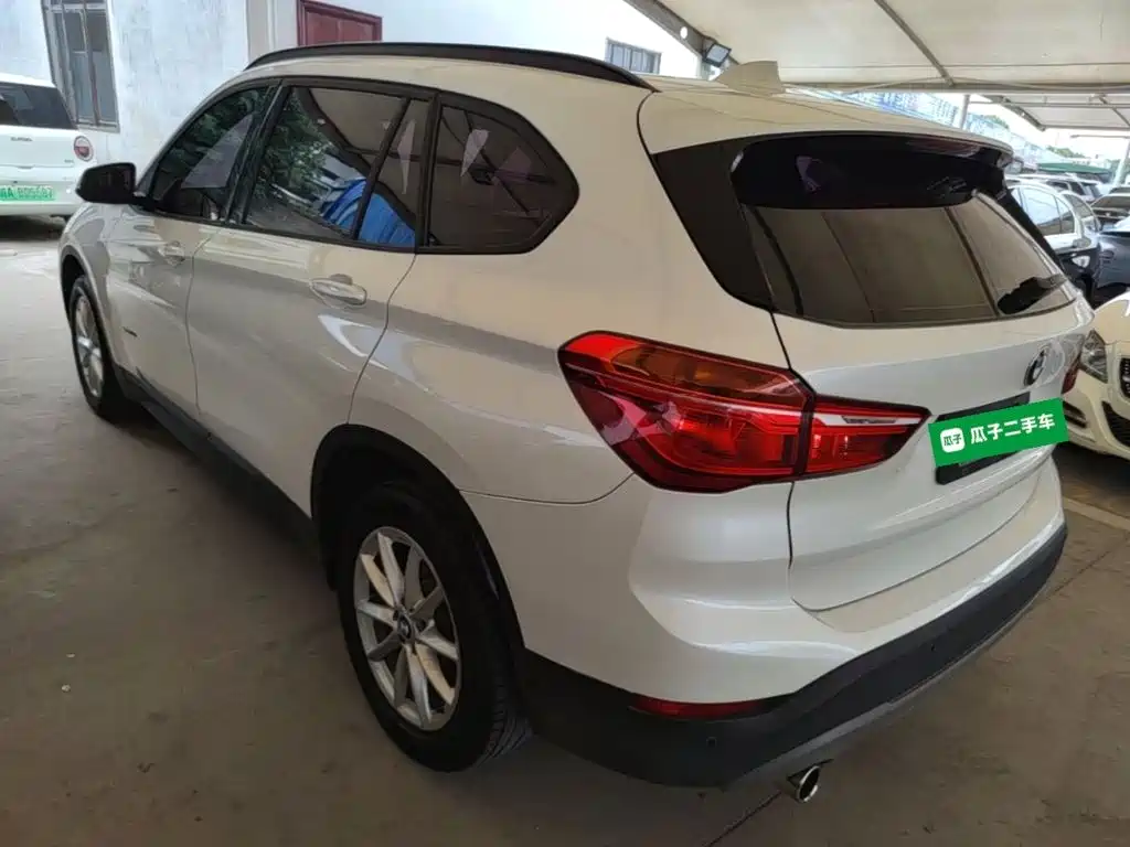 BMW X1 — миниатюра 5