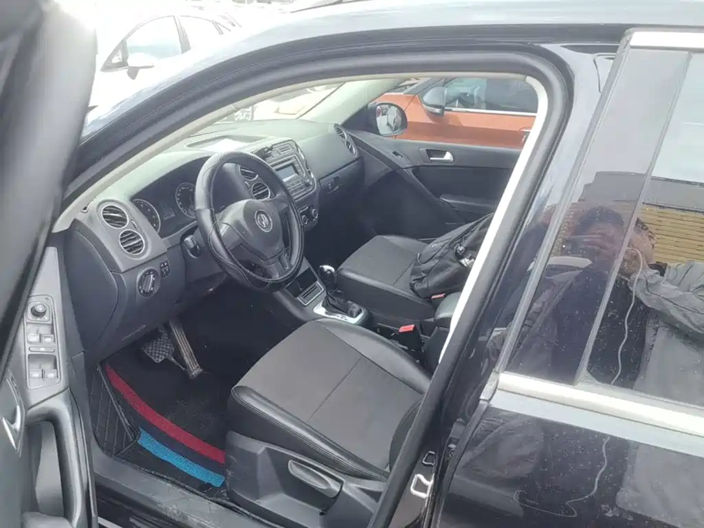 Volkswagen Tiguan — миниатюра 15