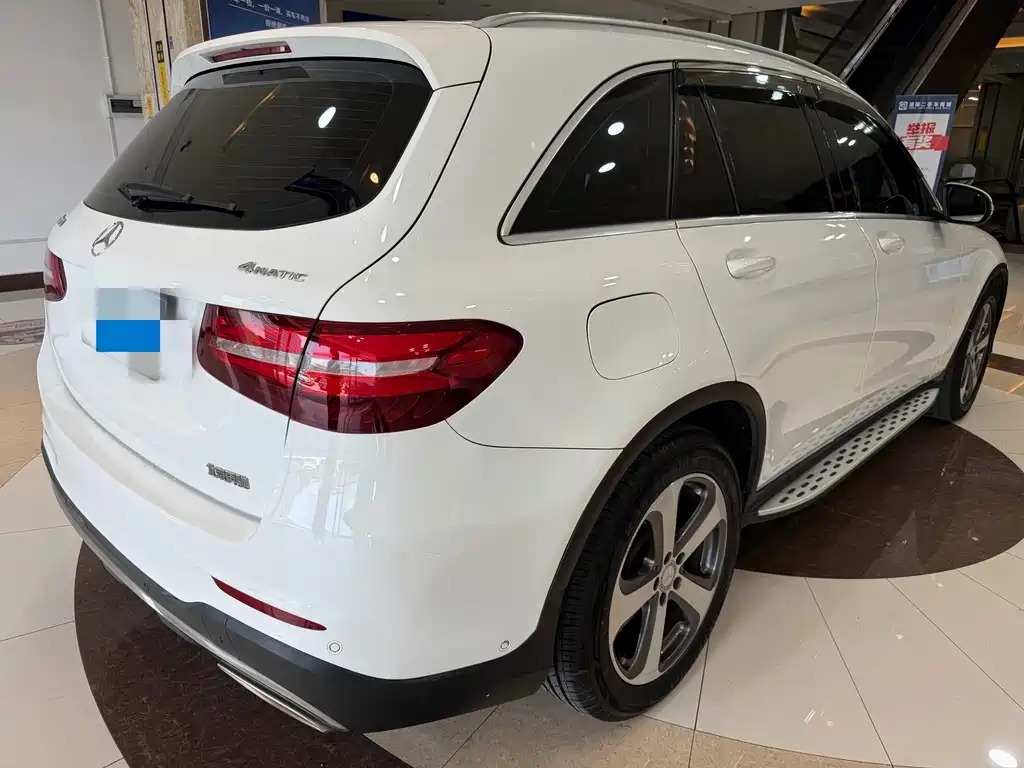 Mercedes-Benz GLC — миниатюра 8