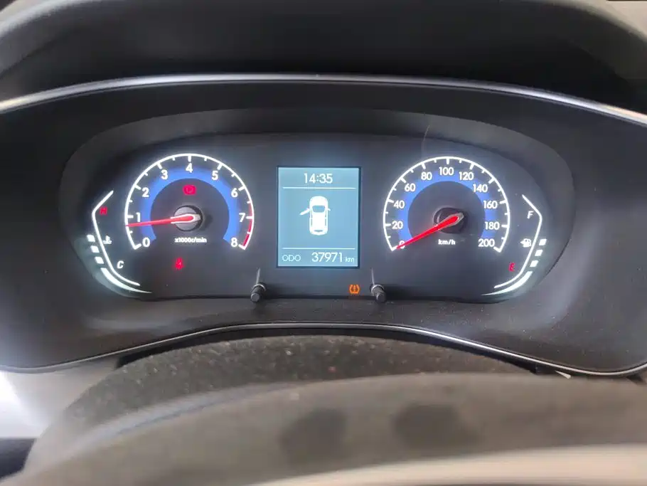 BAIC X3 — миниатюра 14