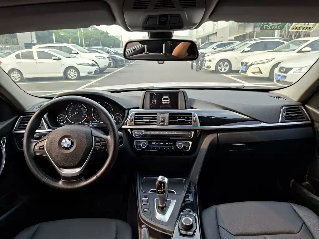 BMW 3 Series — миниатюра 23