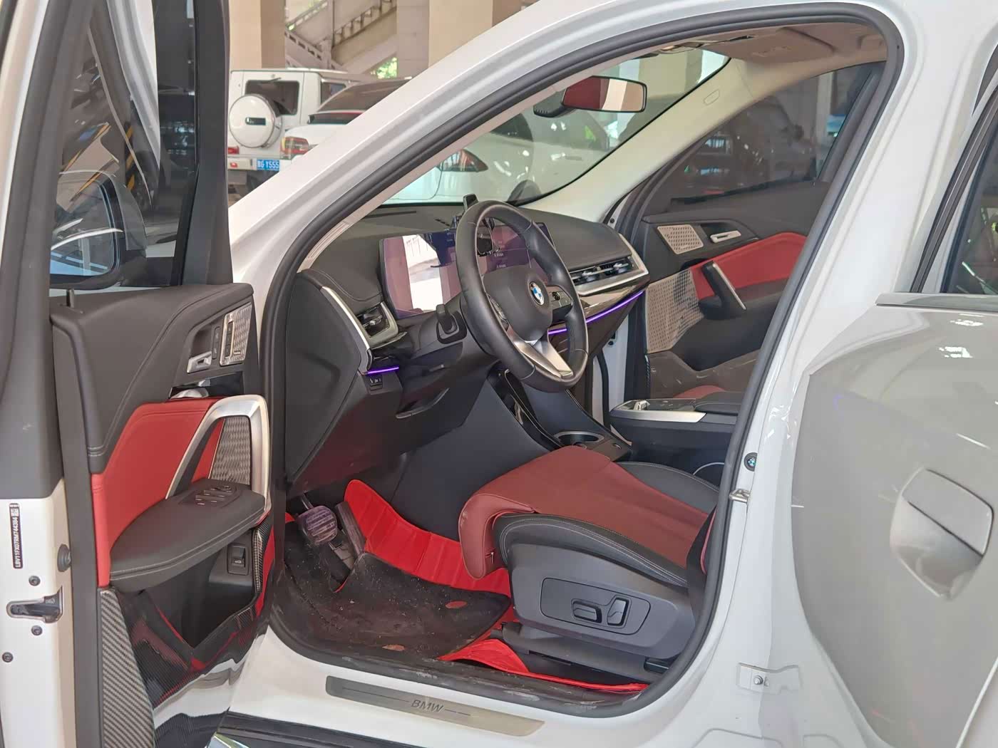 BMW X1 1.5 л 2024 г. Белый, пробег 34000 км
