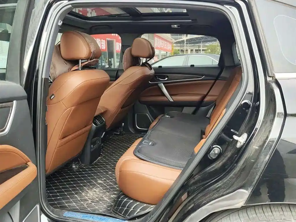 Honda UR-V — миниатюра 7