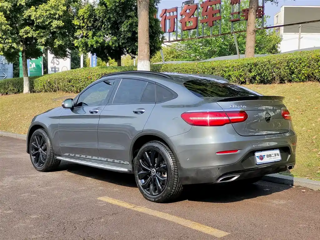 Mercedes-Benz GLC 2019 GLC 260 4MATIC SUV
