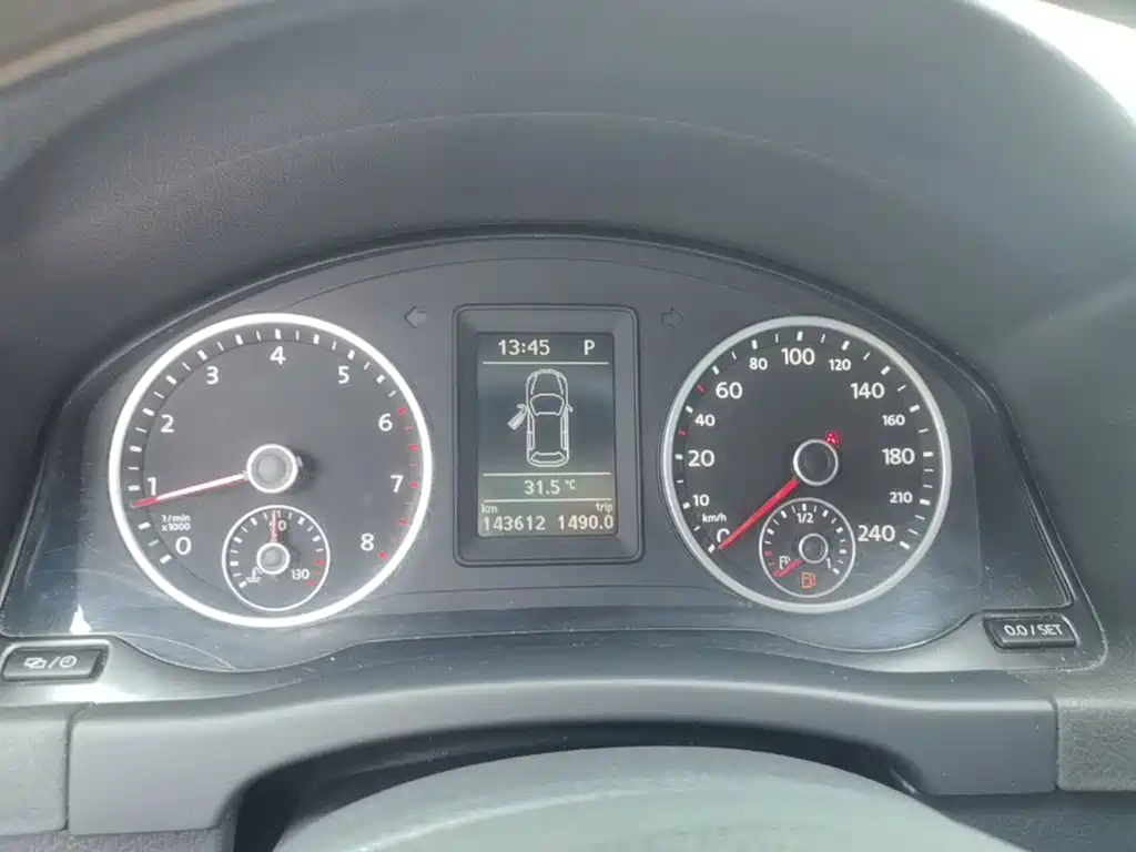 Volkswagen Tiguan — миниатюра 12