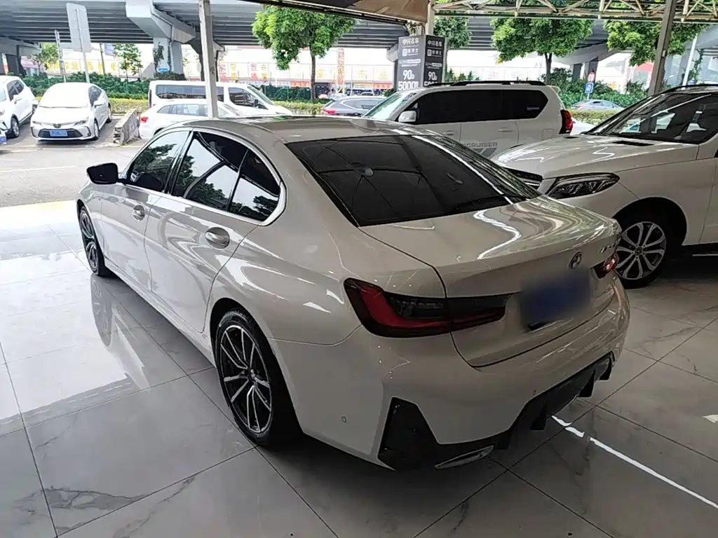 BMW 3 Series — миниатюра 5