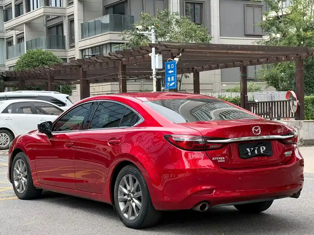 Mazda Atenza — миниатюра 9