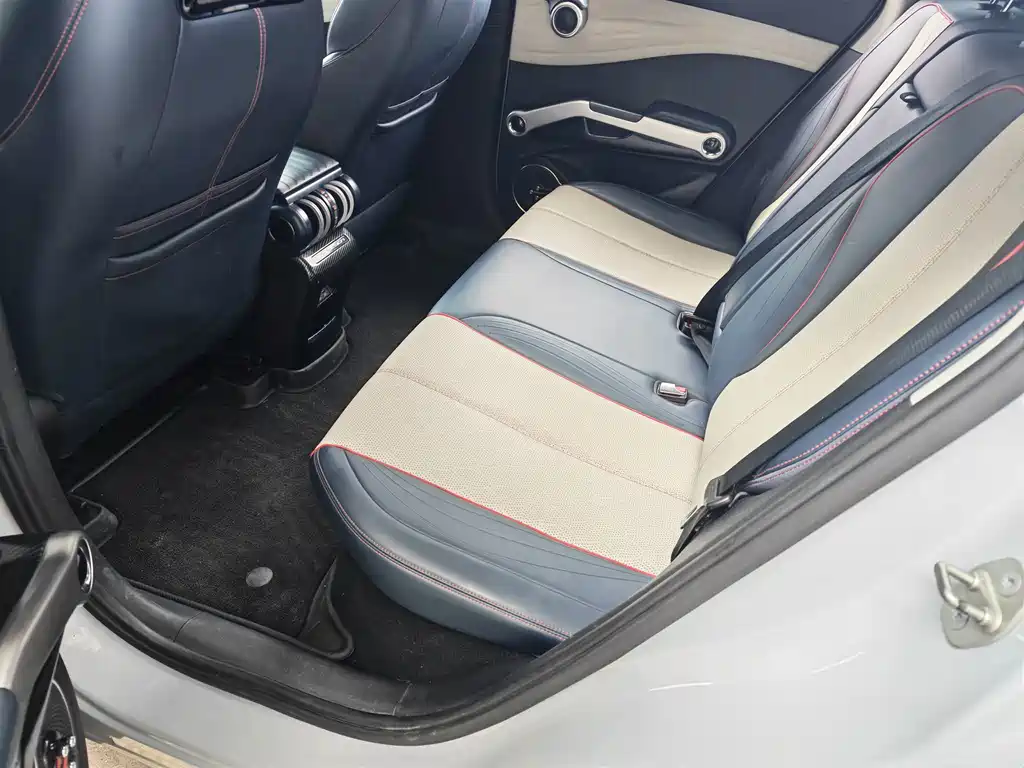 BYD Yuan Plus — миниатюра 7