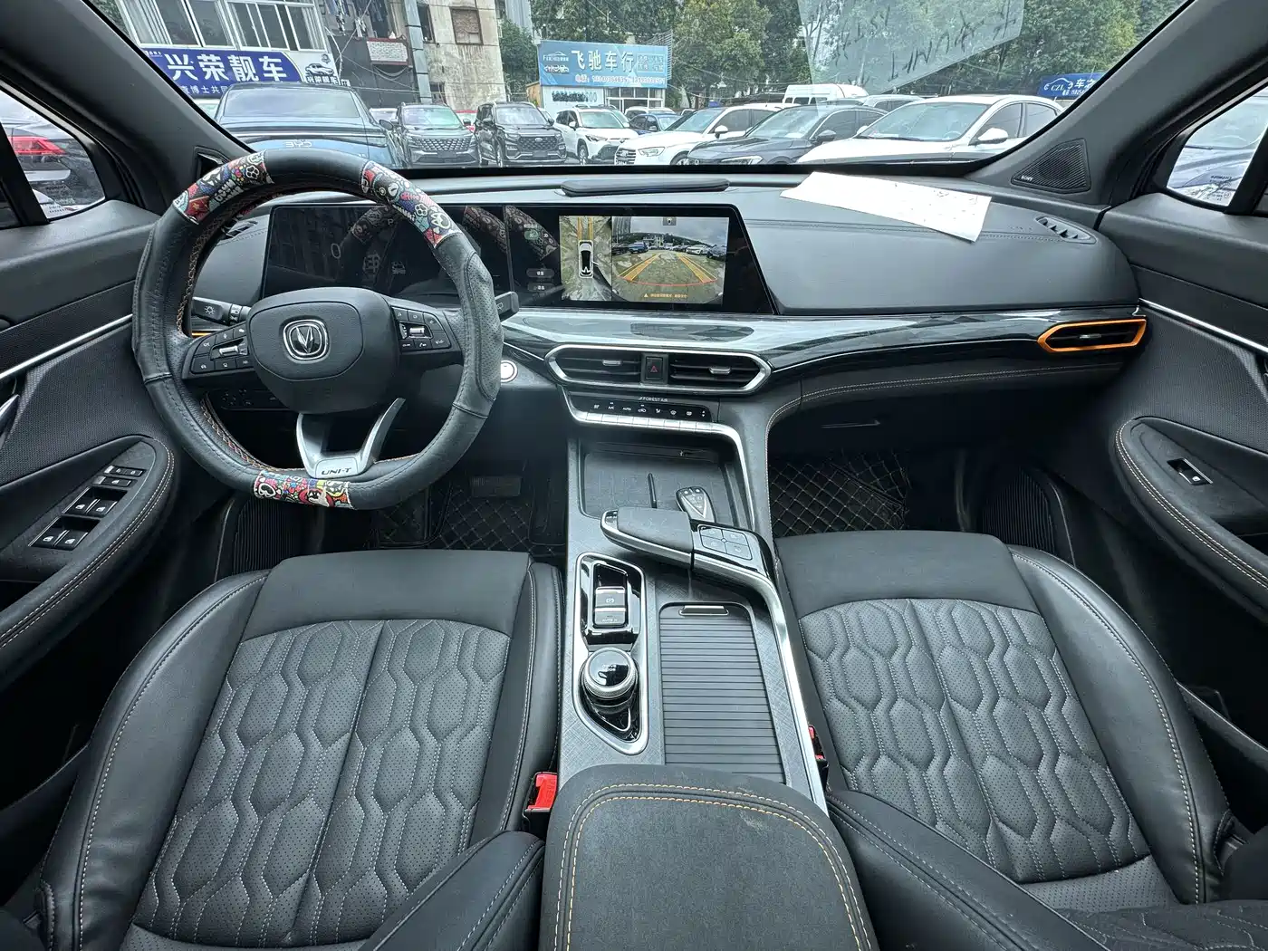Chang'an Changan UNI-T 2022 Silver/gray из Китая