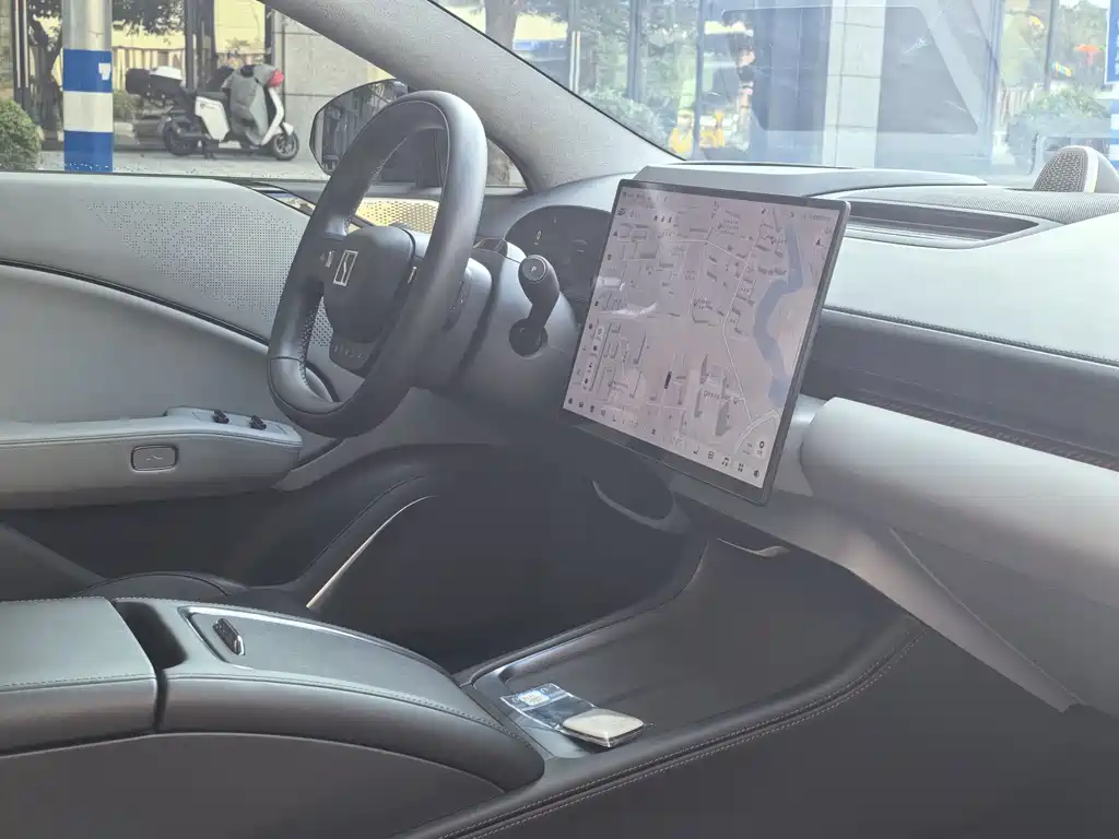 ZEEKR EXTREME KRYPTON 007