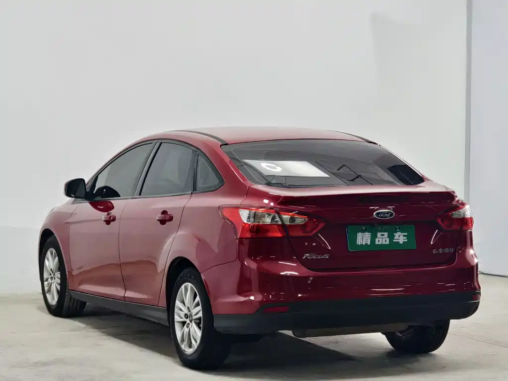 Ford Focus — миниатюра 6