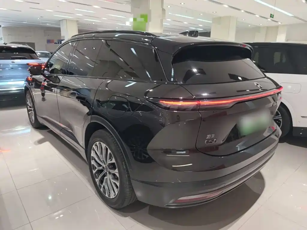 NIO ES6 — миниатюра 5