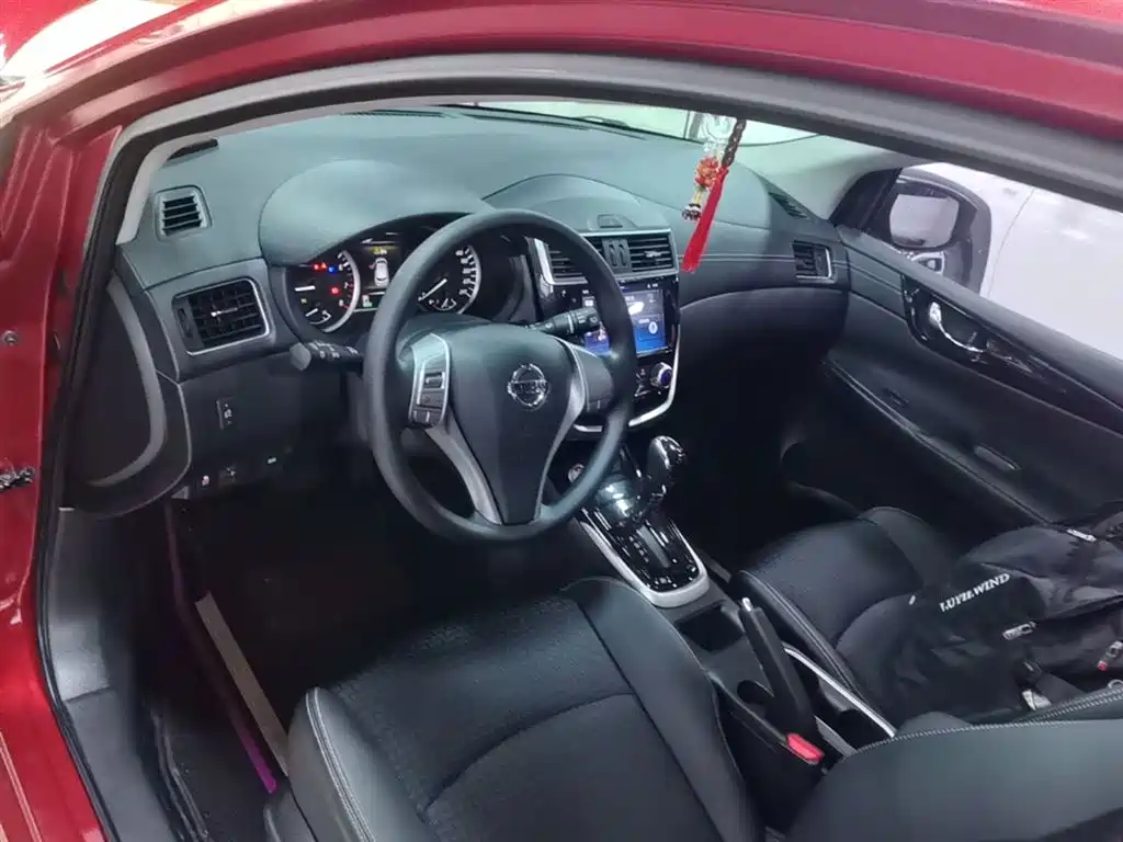 Nissan Tiida 2019 1.6L CVT VI