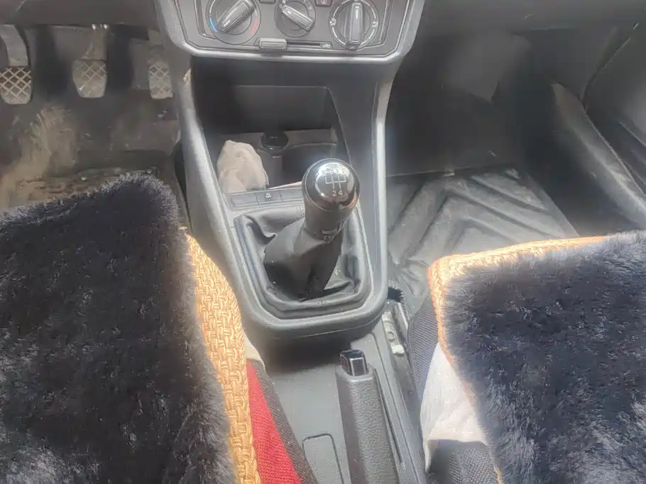Volkswagen Santana — миниатюра 16