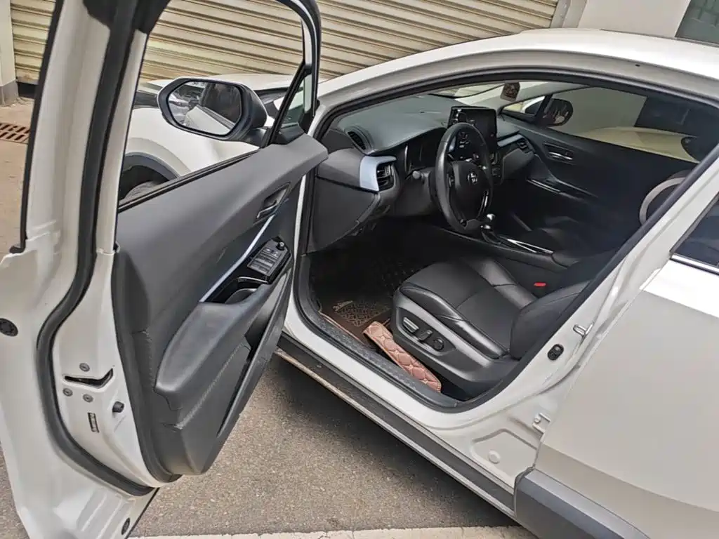 Toyota IZOA — миниатюра 16