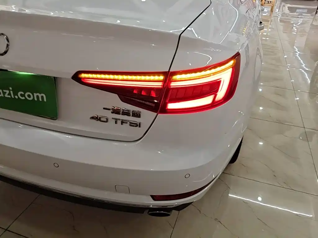 Audi A4L — миниатюра 8