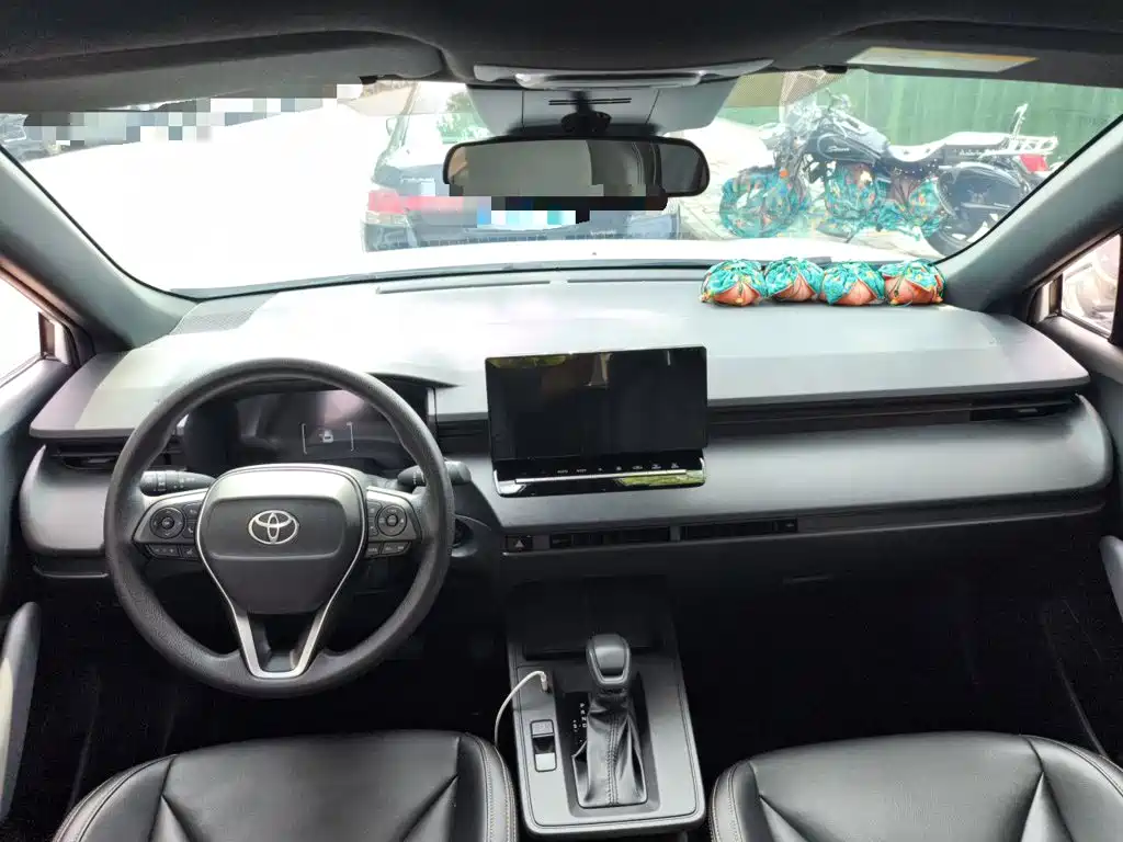 Toyota Frontlander — миниатюра 13