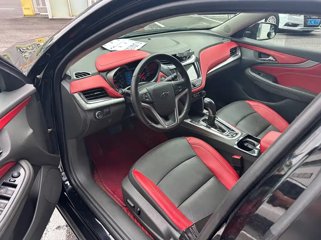 Chevrolet Malibu — миниатюра 10