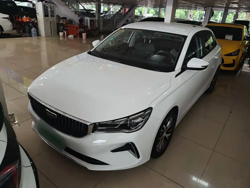 Geely Emgrand — миниатюра 2