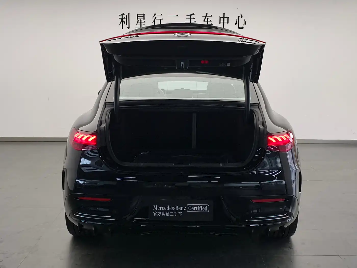Mercedes-Benz EQE id 4599530 из Китая 9
