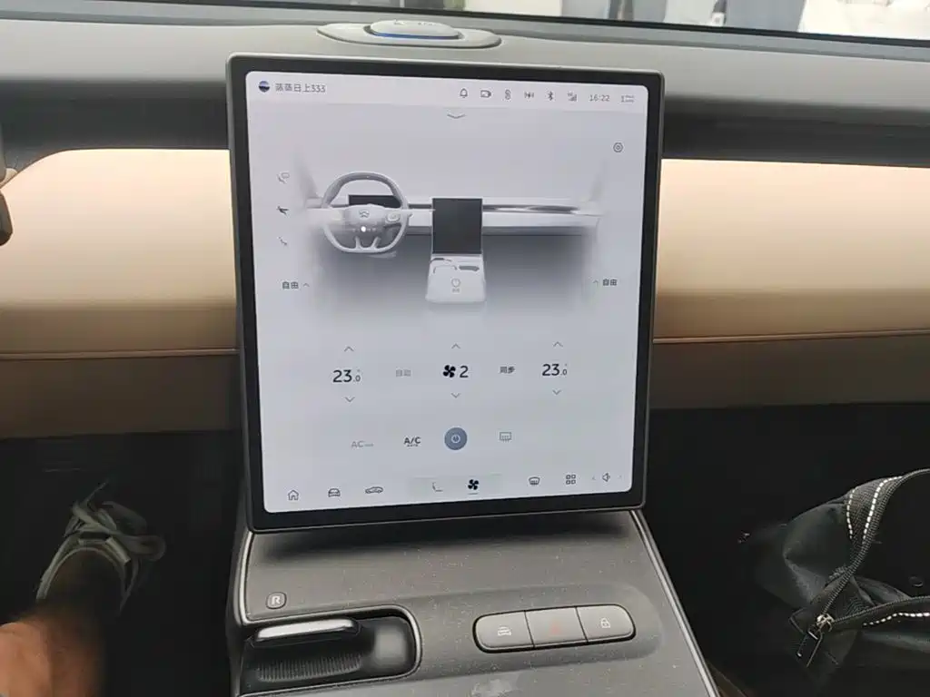 NIO ET5 — миниатюра 13
