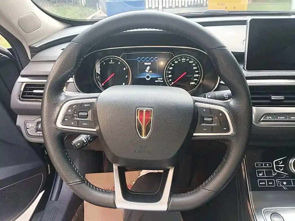 Hongqi Hongqi H5 — миниатюра 11