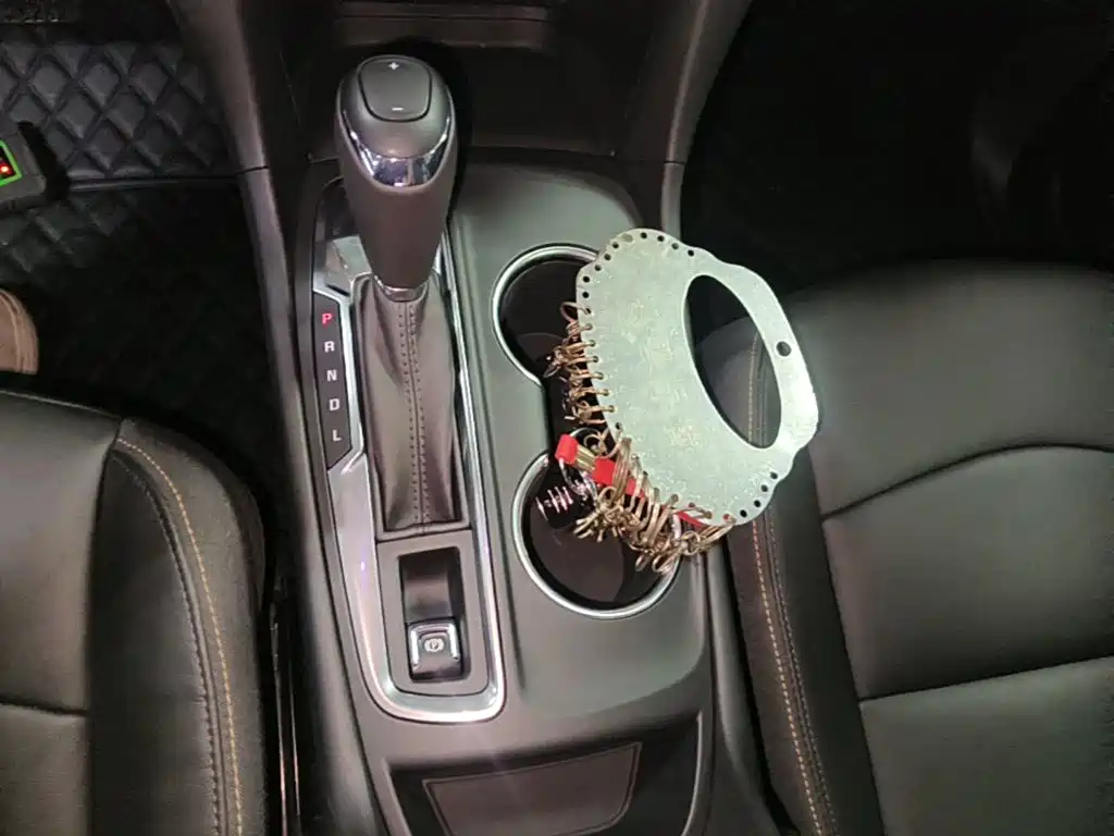 Chevrolet Equinox — миниатюра 14