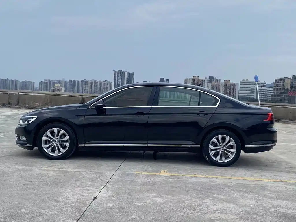 Volkswagen Magotan — миниатюра 5