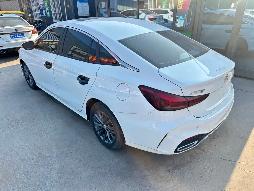MG MG5 — миниатюра 7