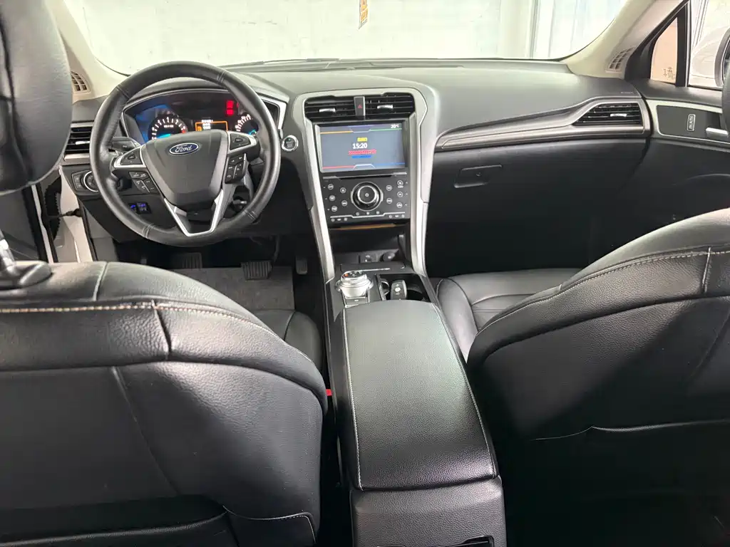 Ford Mondeo 2017 EcoBoost 180 Fashion