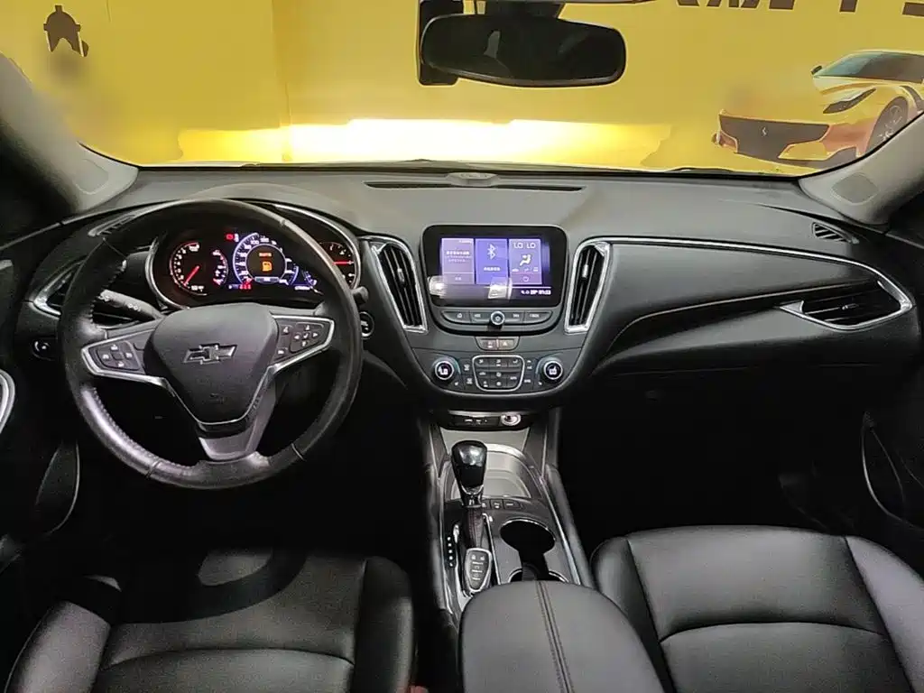 Chevrolet Malibu XL — миниатюра 10
