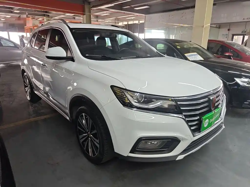 Roewe RX5 — миниатюра 4