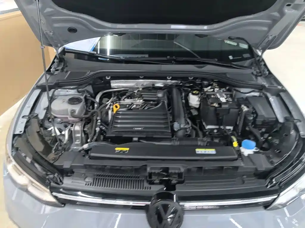 Volkswagen Golf — миниатюра 20