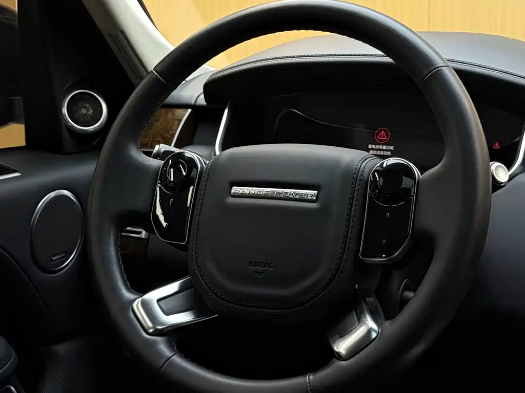 Land Rover Range Rover — миниатюра 5