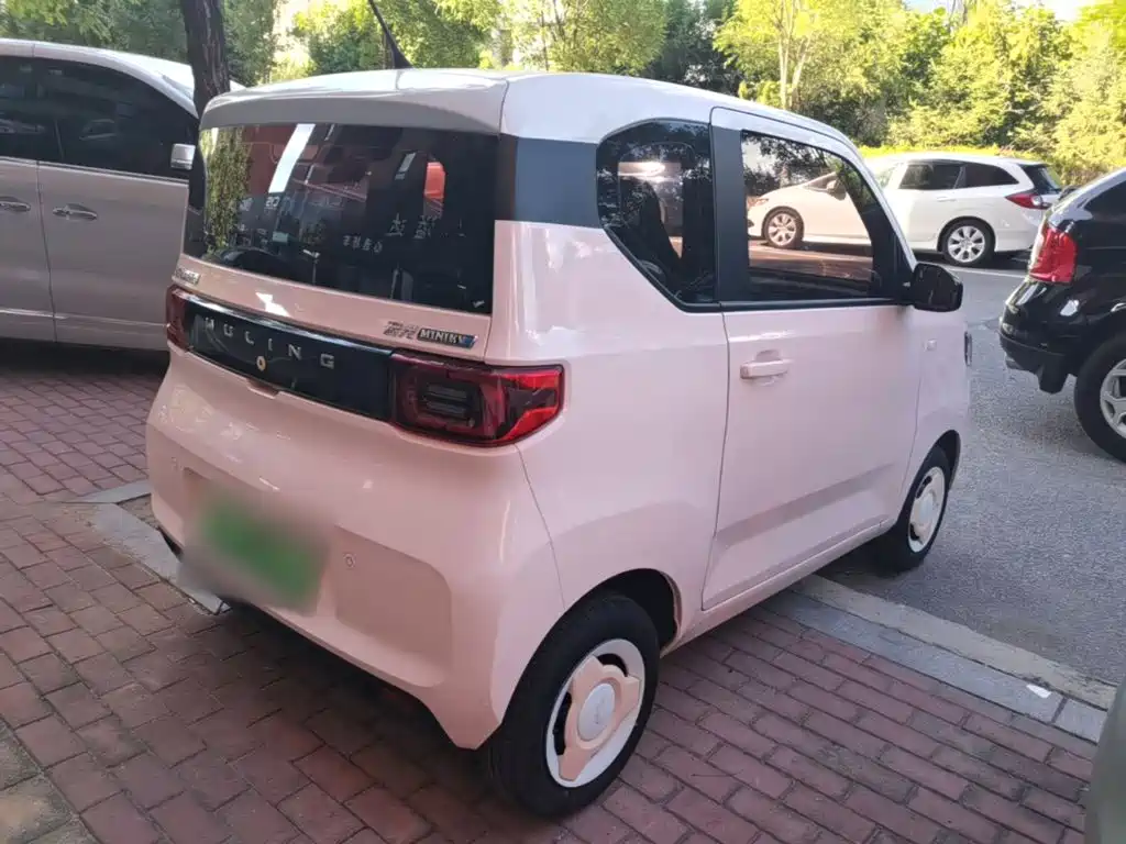 Wuling MINIEV — миниатюра 7