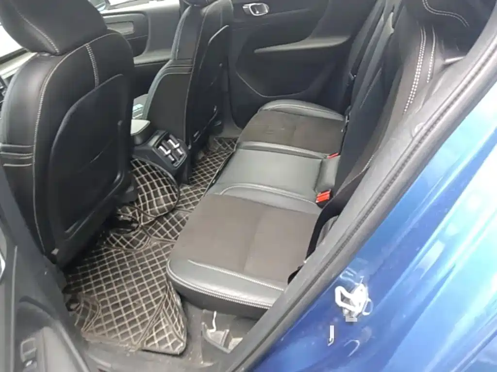 Volvo XC40 — миниатюра 22