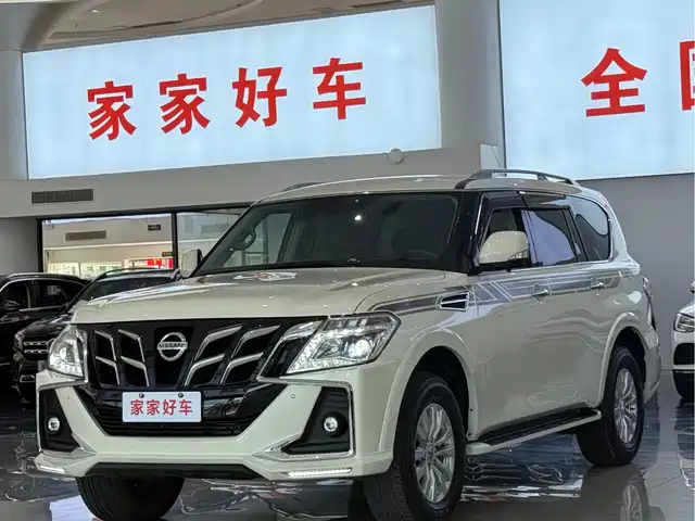 NISSAN TOURE 2019