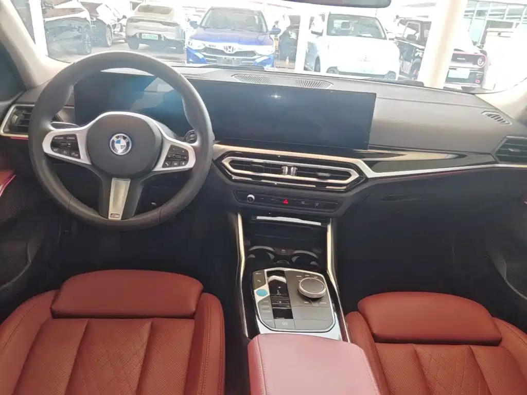 BMW i3 — миниатюра 10