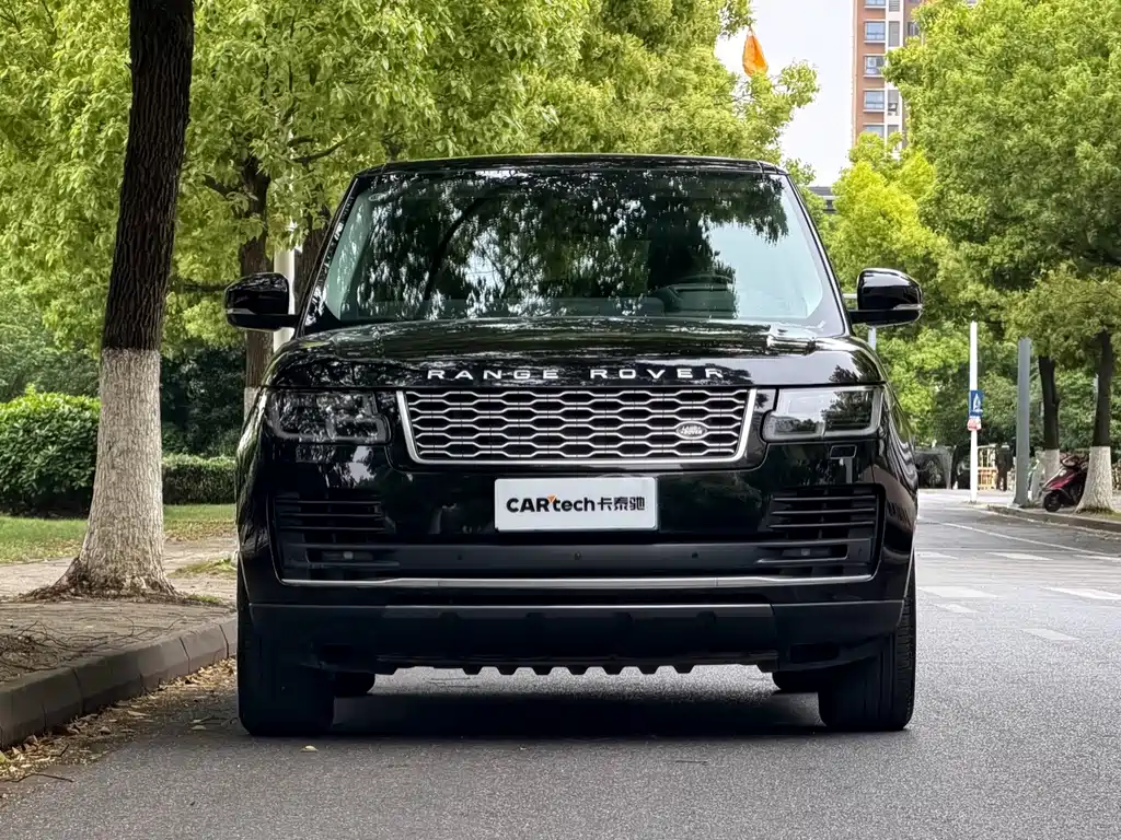 Land Rover Range Rover — миниатюра 2
