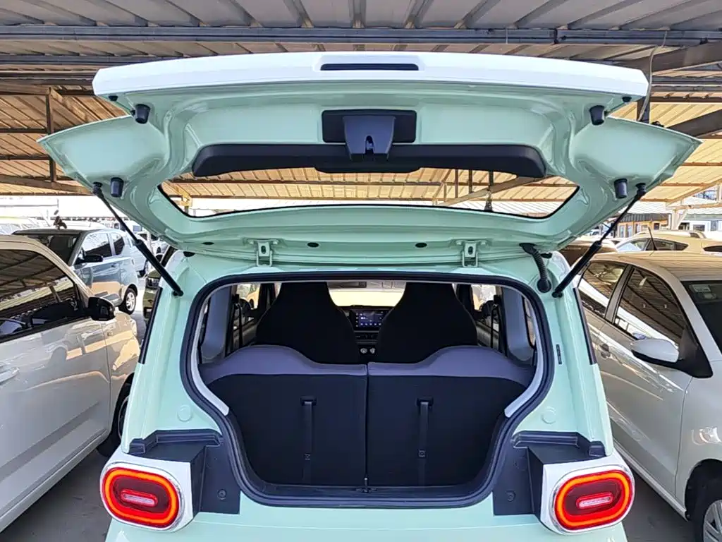Wuling MINIEV — миниатюра 19