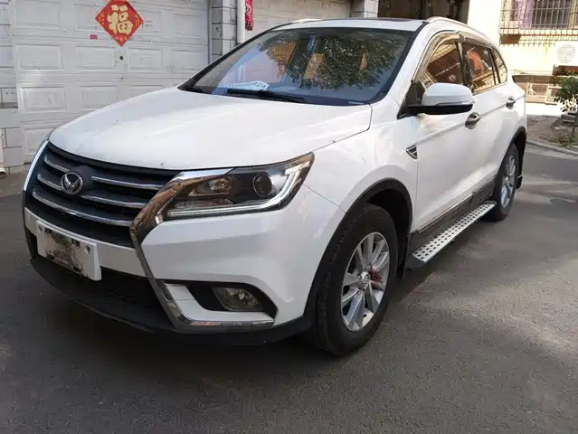 BAIC Huansu S6