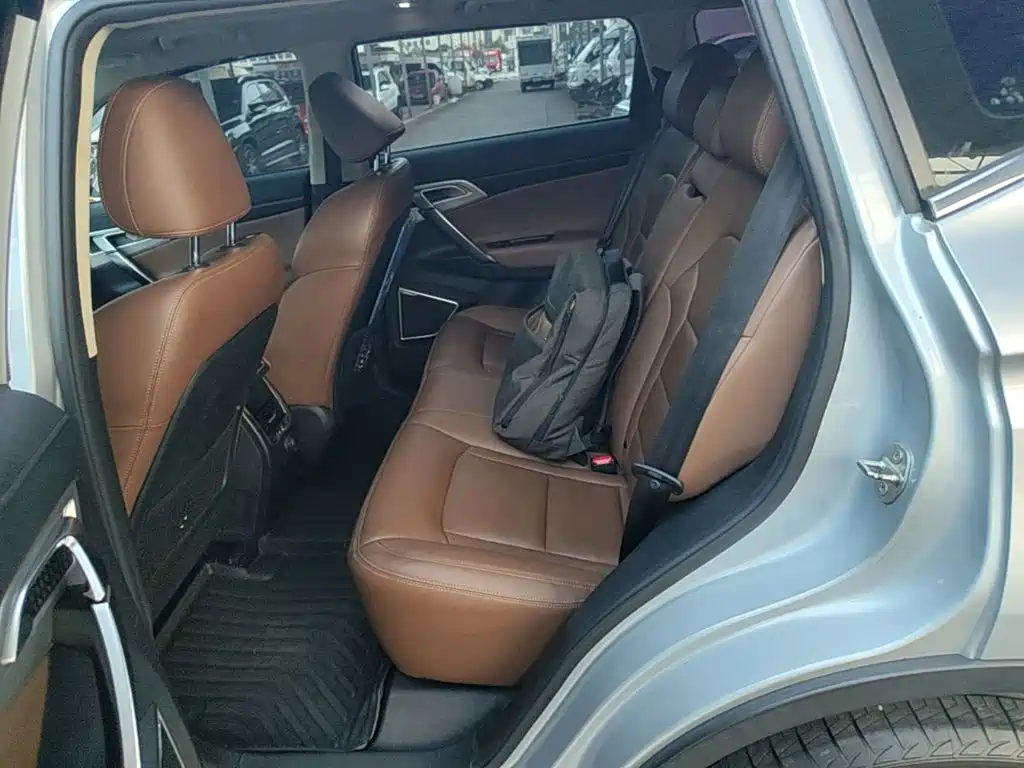 Geely Boyue — миниатюра 17