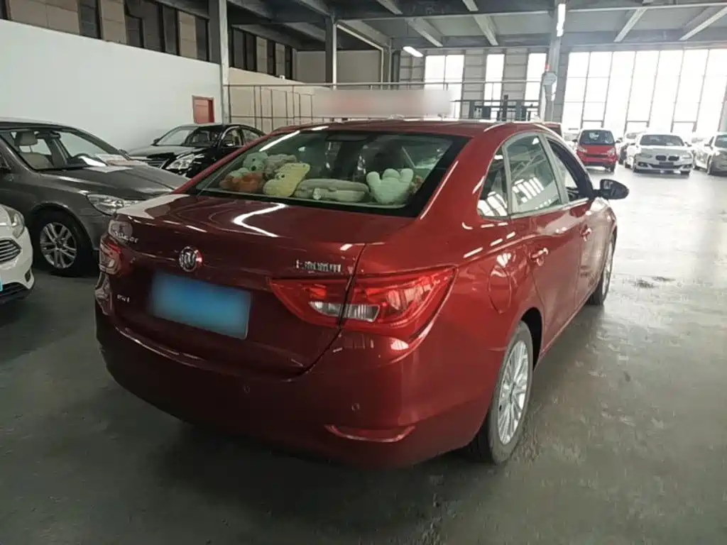 Buick Excelle — миниатюра 7