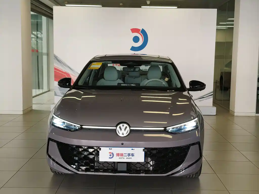 Volkswagen Lavida 2026 Pro 300TSI