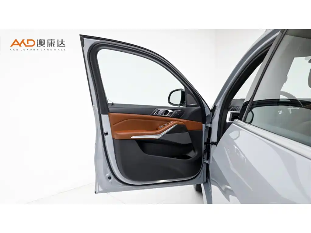 BMW X7 — миниатюра 11